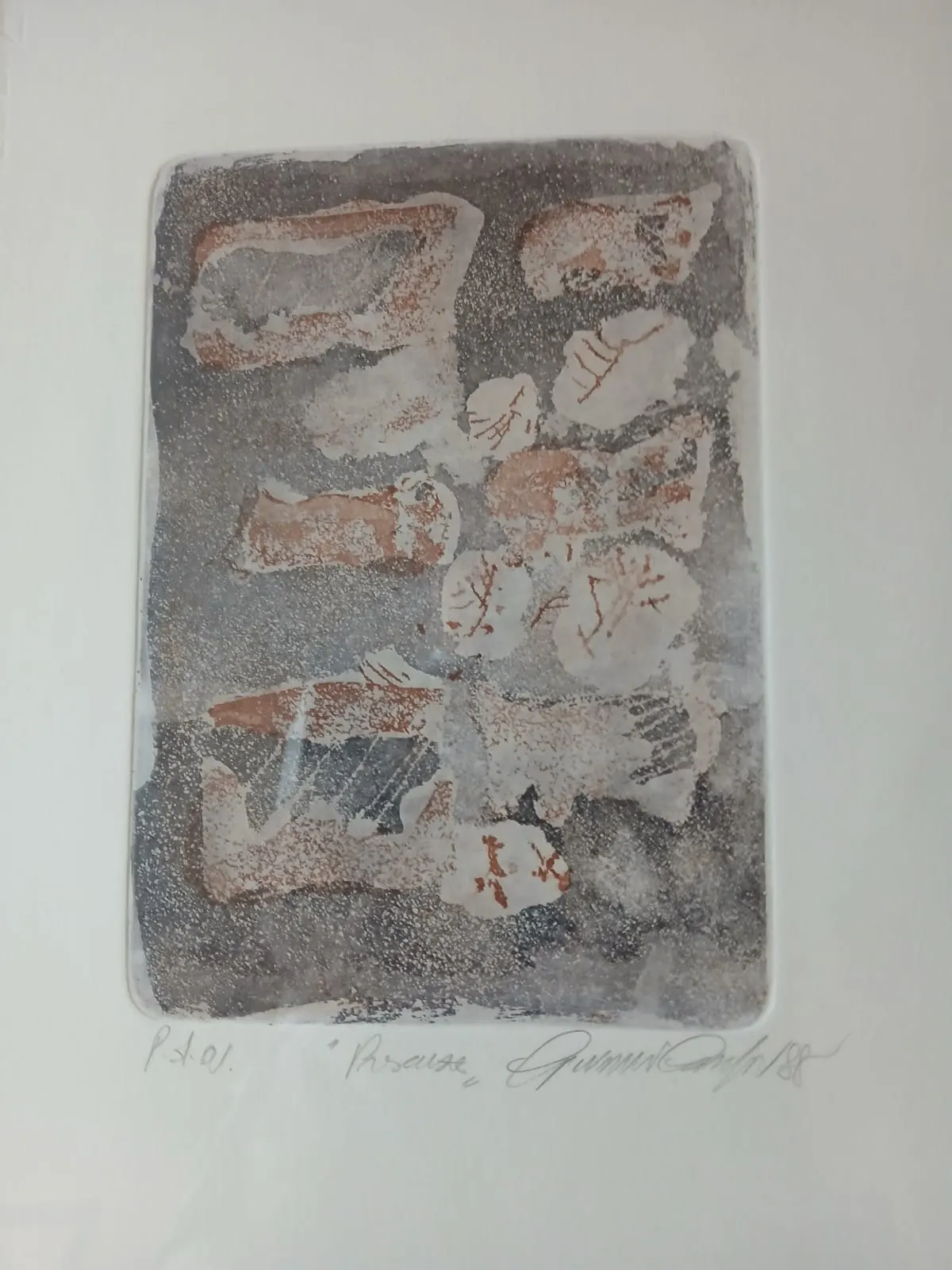Giovanni Carafa, «Presenze», acquaforte e acquatinta a due matrici, 275 × 195 mm, 1988.